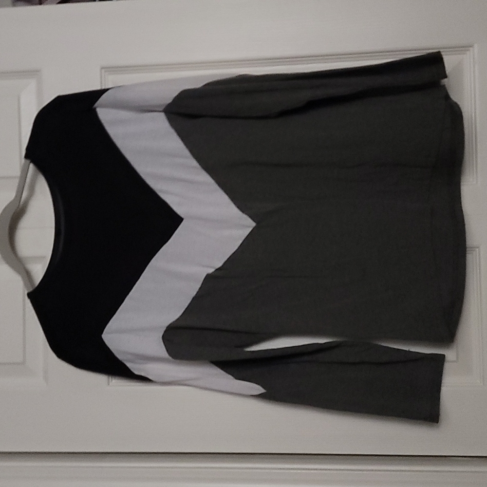 Long sleeve t shirt